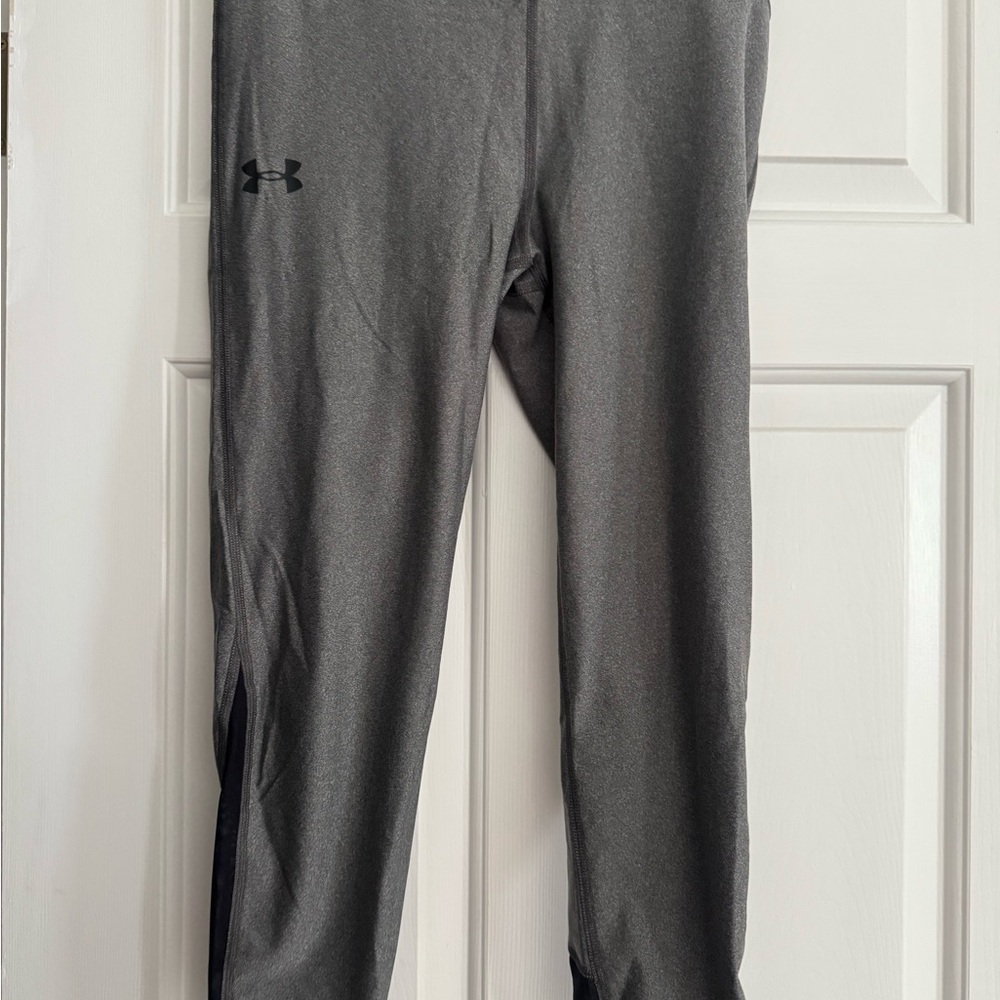Under Armour Gray Athletic Pants girls size yl new